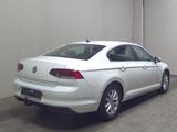 Volkswagen Passat 1.6 TDI BMT Business AHK Navi ACC LED vc - Volkswagen Passat: Limousine