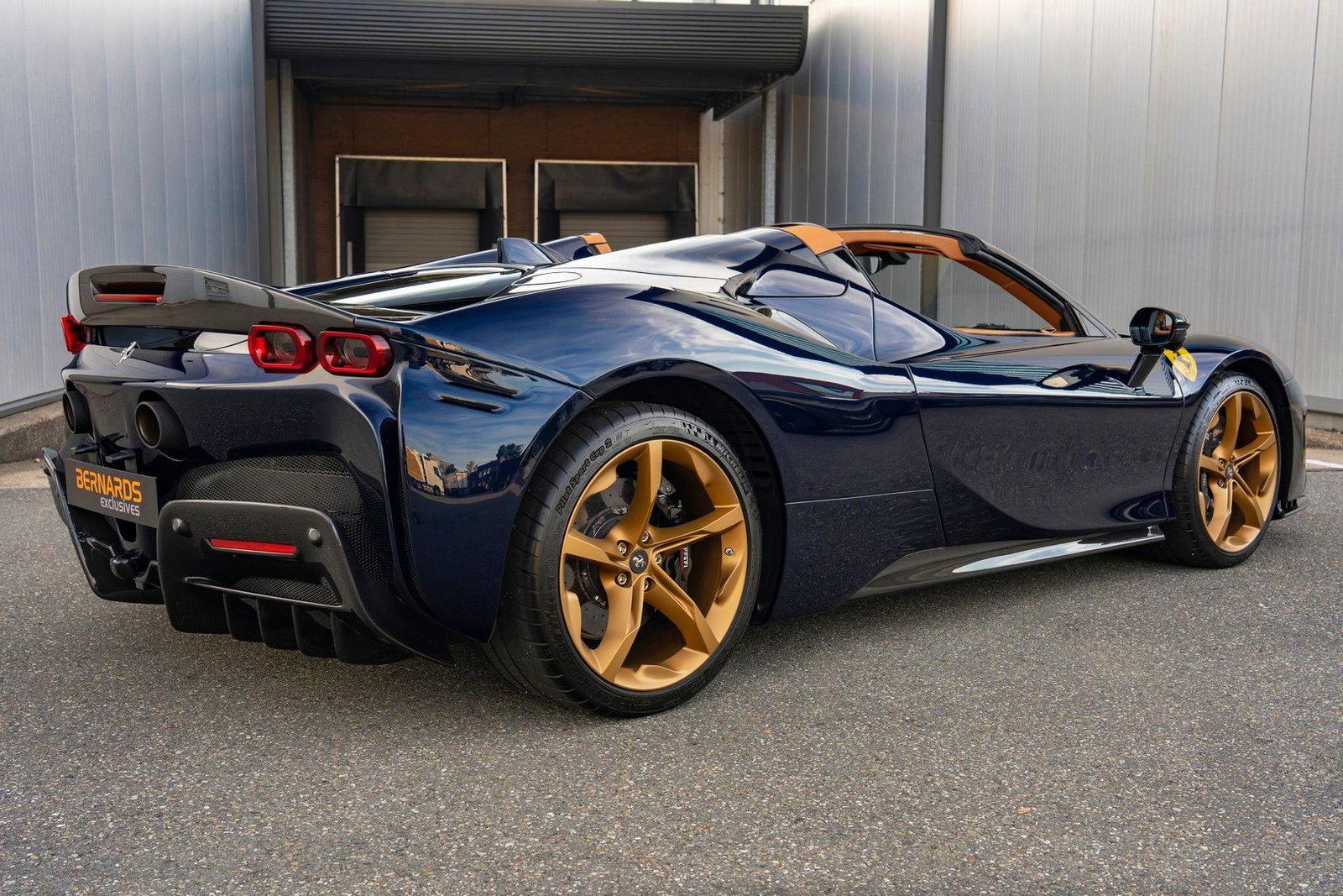 Ferrari SF90 Spider - Blu Montreal - Full option - Lift imagem 2
