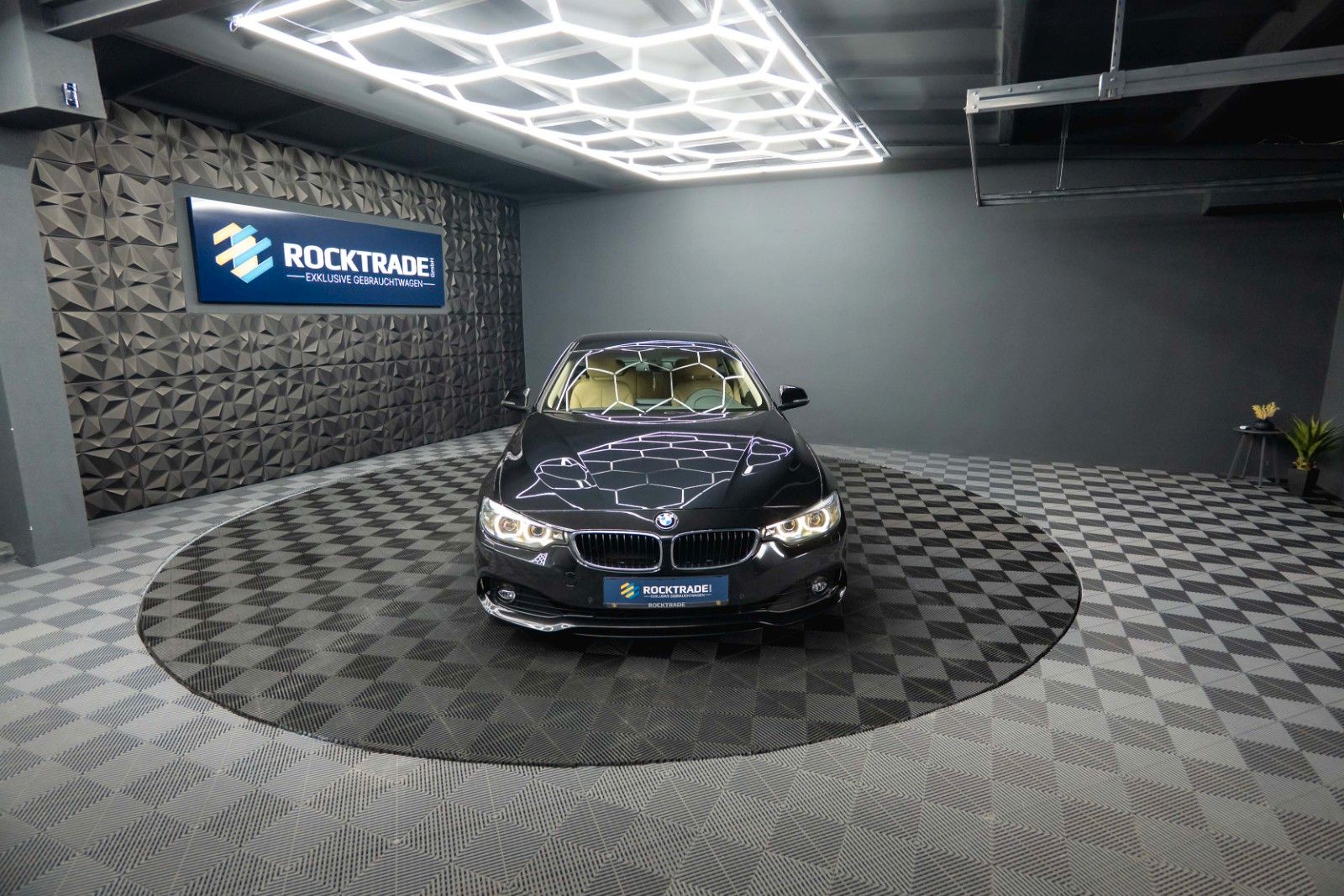 Fahrzeugabbildung BMW 420i Gran Coupé LCI Advantage | LED | Leder