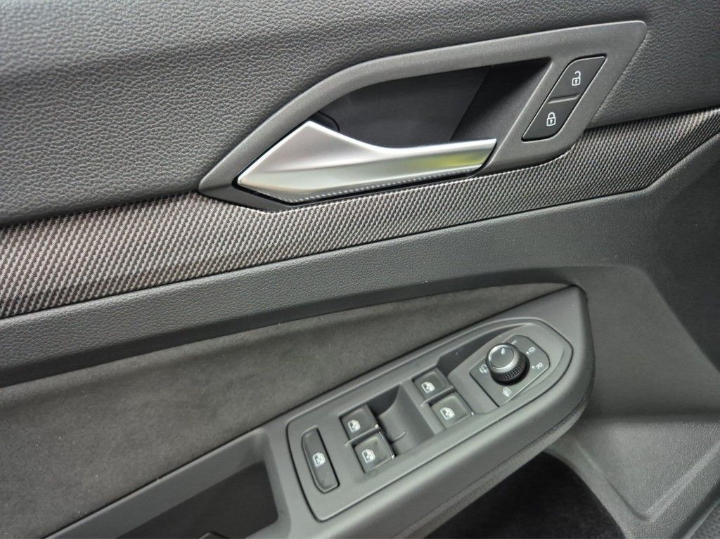 Volkswagen Golf - Bild 12