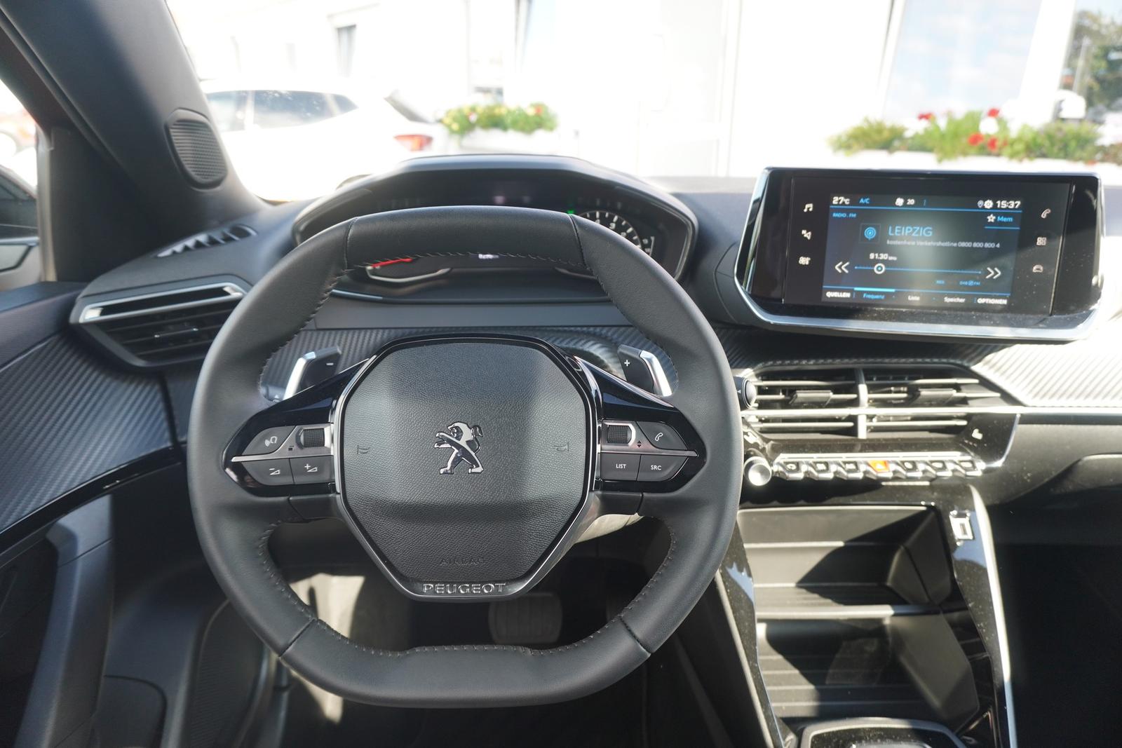 Peugeot 2008 1.2 PureTech Aut. LED Android Apple Kamera