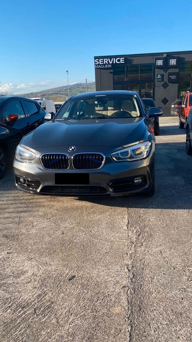 BMW Bmw 120 120d 5p. Msport