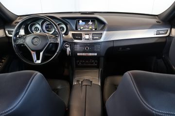 Mercedes-Benz E 220 T Avantgarde FRONT+ILS+NAVI+AHK