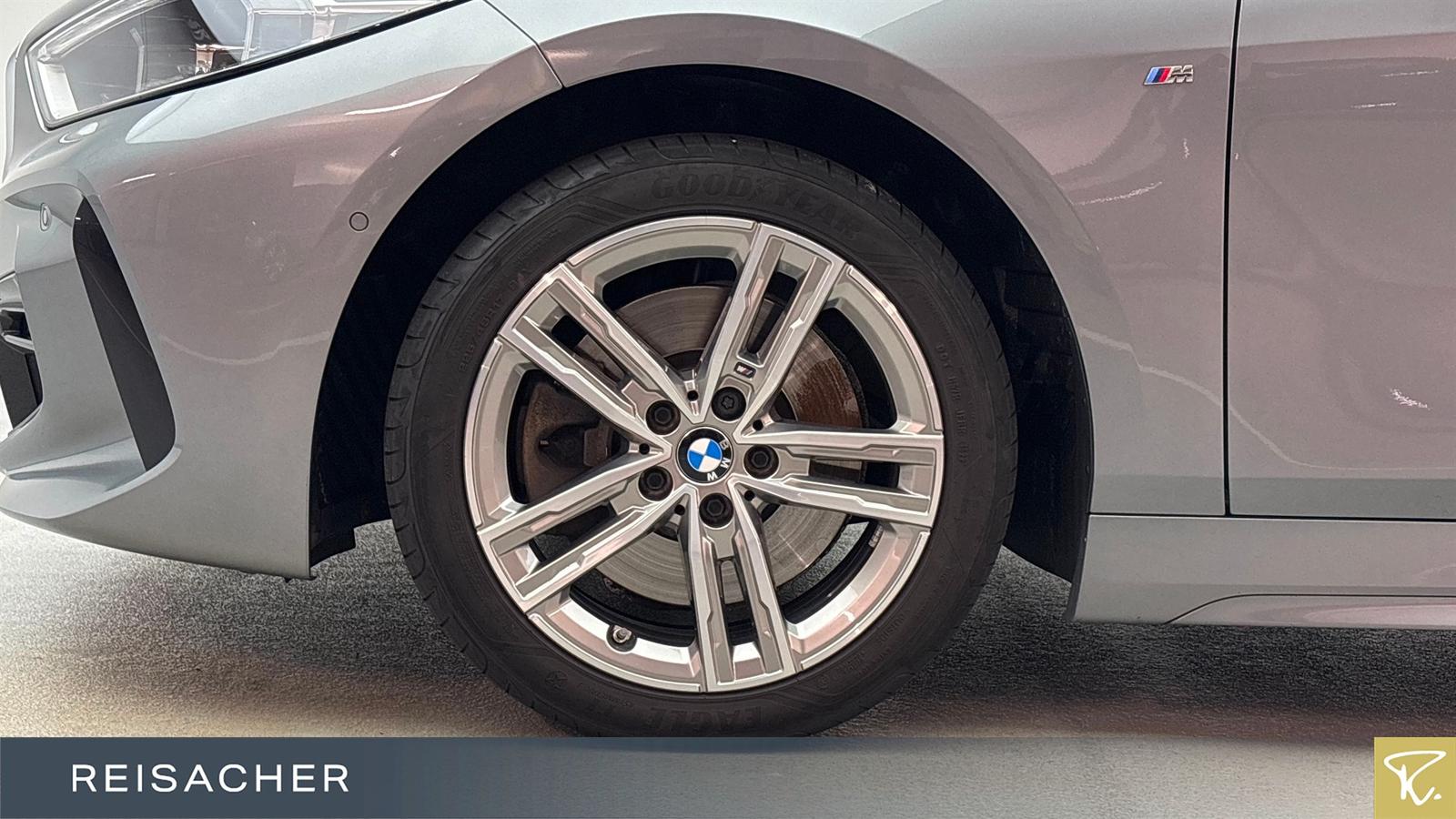 BMW 120d A M-Sport,LCProf,ParkAs,LED