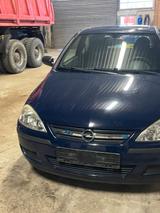Opel Corsa c 1,0 12 V - Opel Corsa aus 2004: 1.0