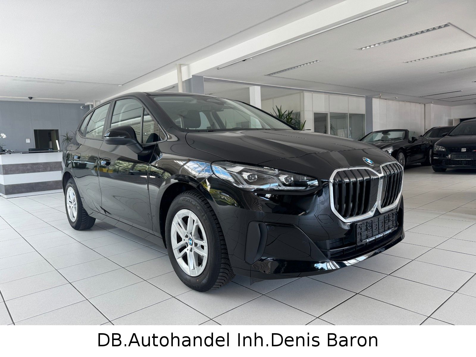 BMW 218d Active Tourer Aut. Navi LED SHZ PDC Kamera imagem 3