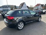 Audi A3 Sportback 1.4 TFSI Attraction - Audi A3 aus 2011: Sportback