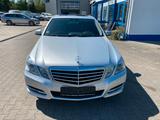 Mercedes-Benz E 300 CDI Limousine BlueEfficiency - gebrauchte Mercedes-Benz E 300 aus dem Jahr 2011