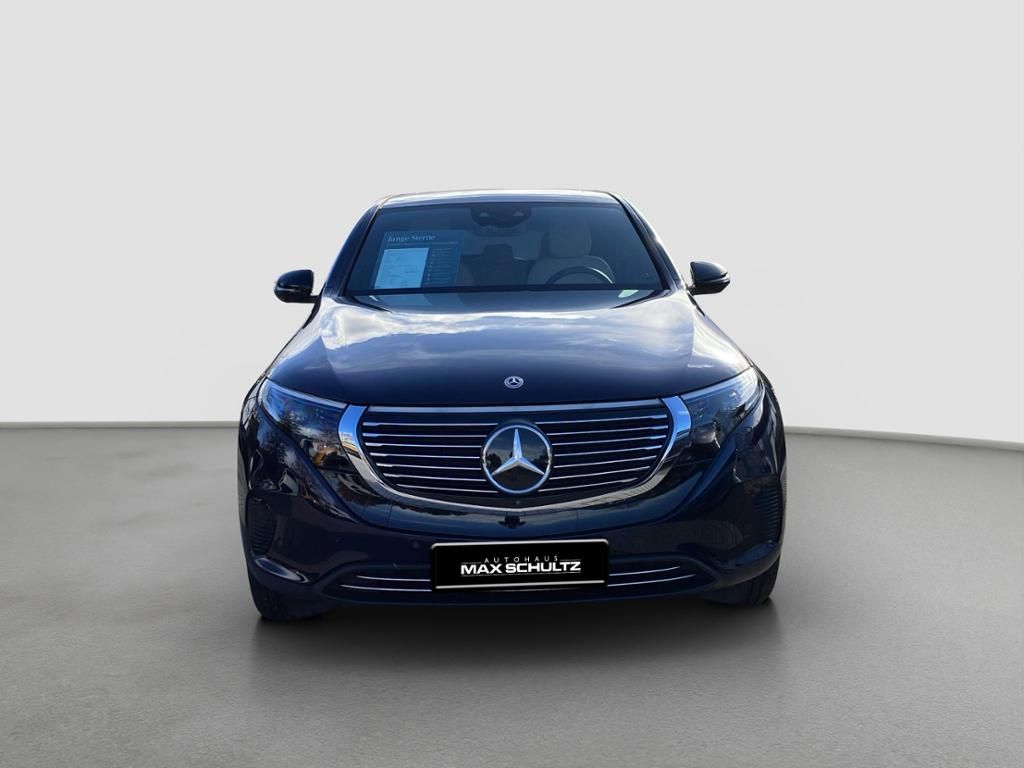 Fahrzeugabbildung Mercedes-Benz EQC 400 4MATIC SD*AHK*HUD*KeyLess*ParkAss*360°