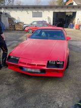 Chevrolet Camaro Z28 V8 - Chevrolet Camaro: V28