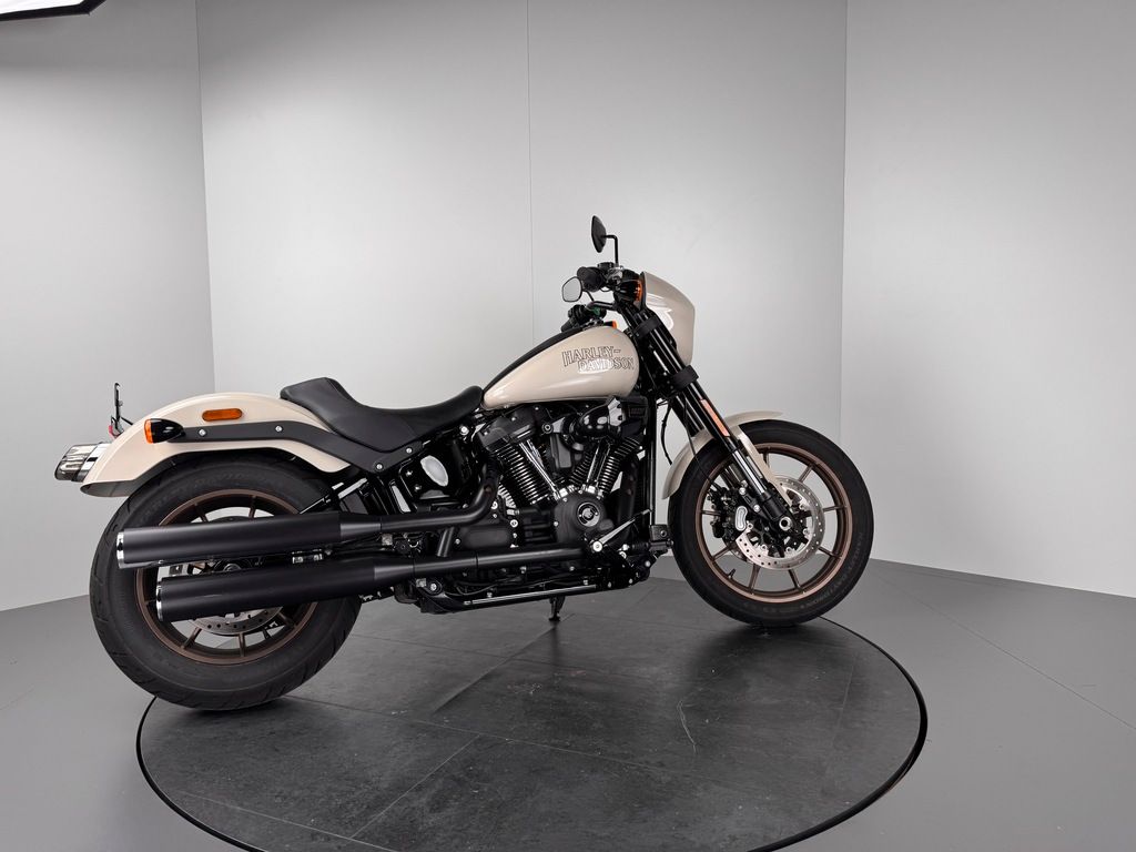 Fahrzeugabbildung Harley-Davidson LOW RIDER S FXLRS *NEUWERTIG *5HD1