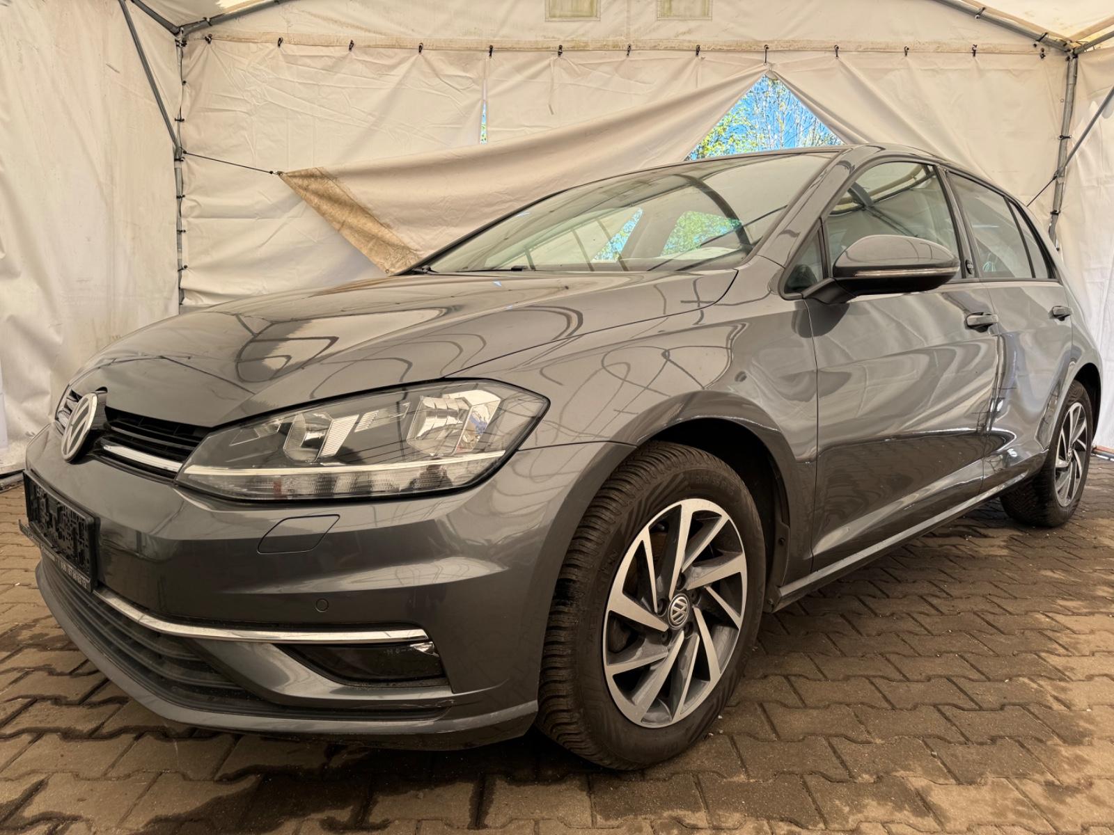 Volkswagen Golf VII Lim. Sound PDC Sitzh.  TÜV NEU
