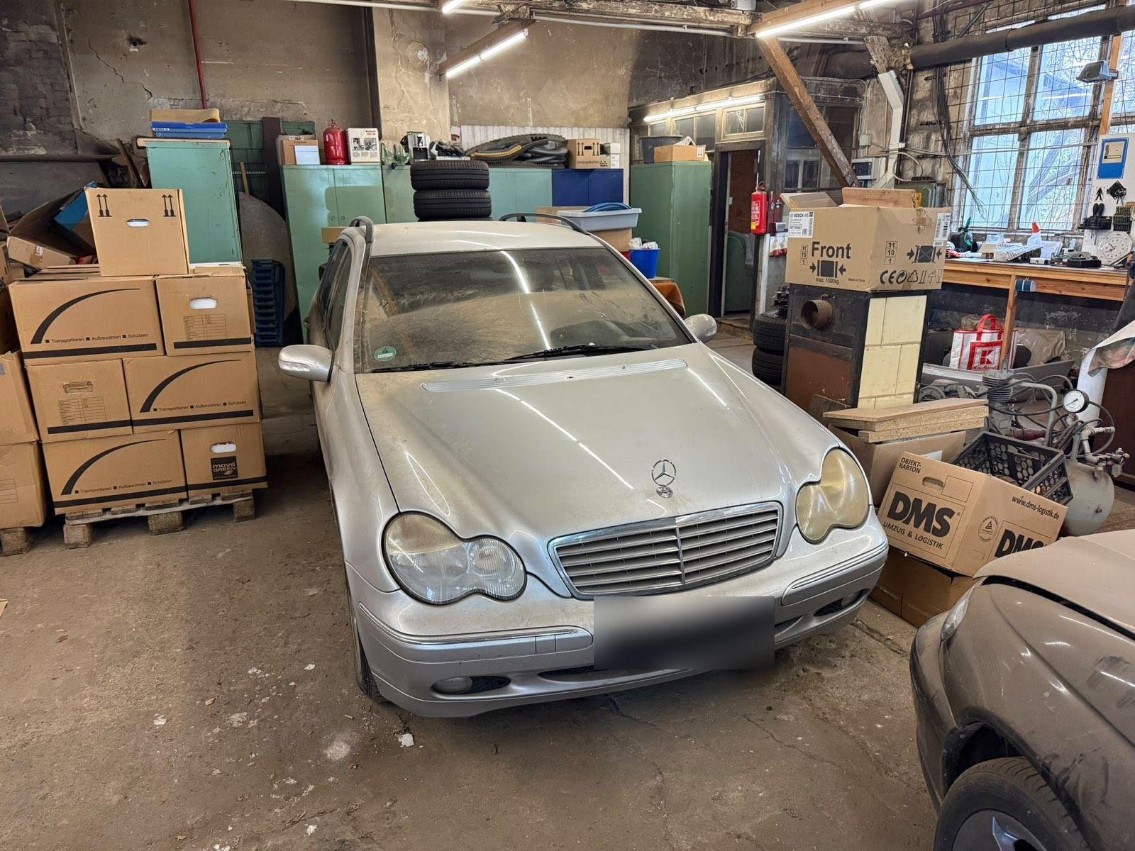 Mercedes-Benz C 180