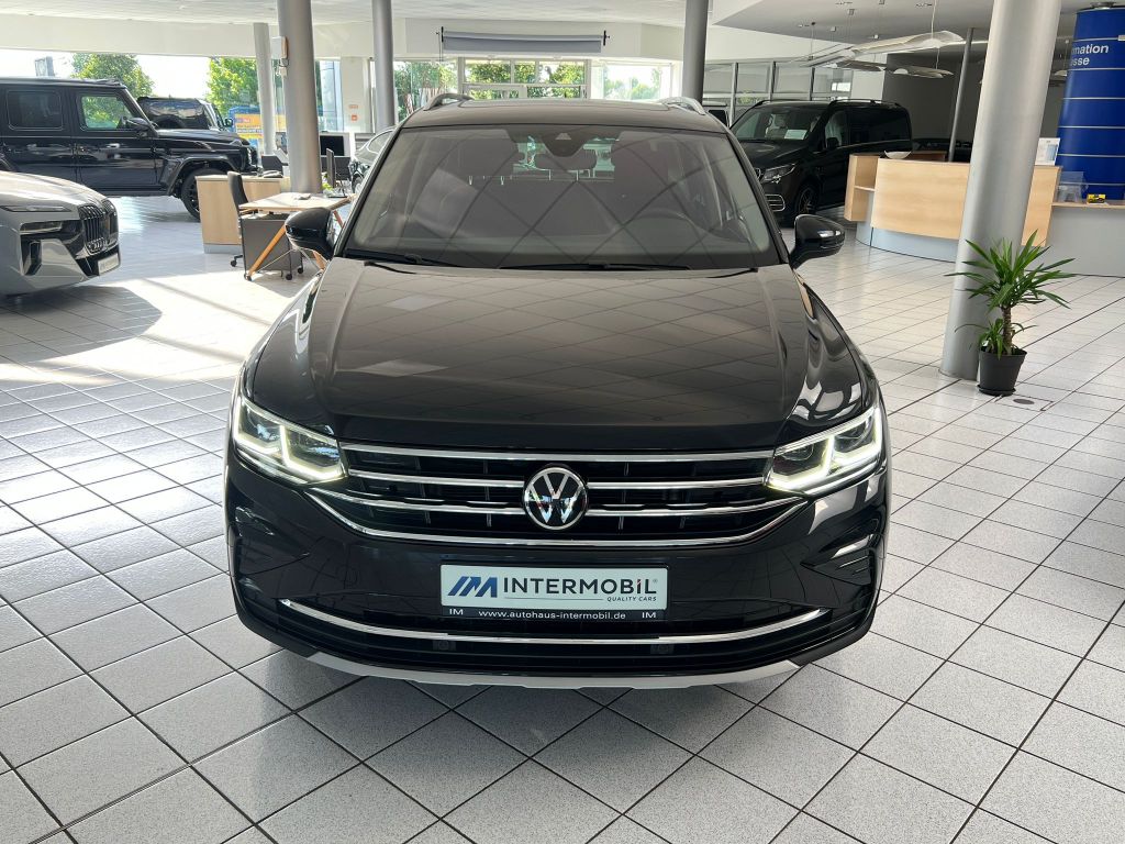 Volkswagen Tiguan Elegance 2.0 TSI 4M*MATRIX*PANO*ACC*AHK*