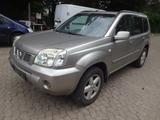 Nissan X-Trail Elegance 2,2 Liter - Nissan X-Trail: Elegance