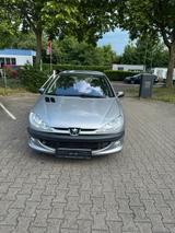 Peugeot 206 1,4 L *TÜV NEU* - Peugeot 206 in Karlsruhe