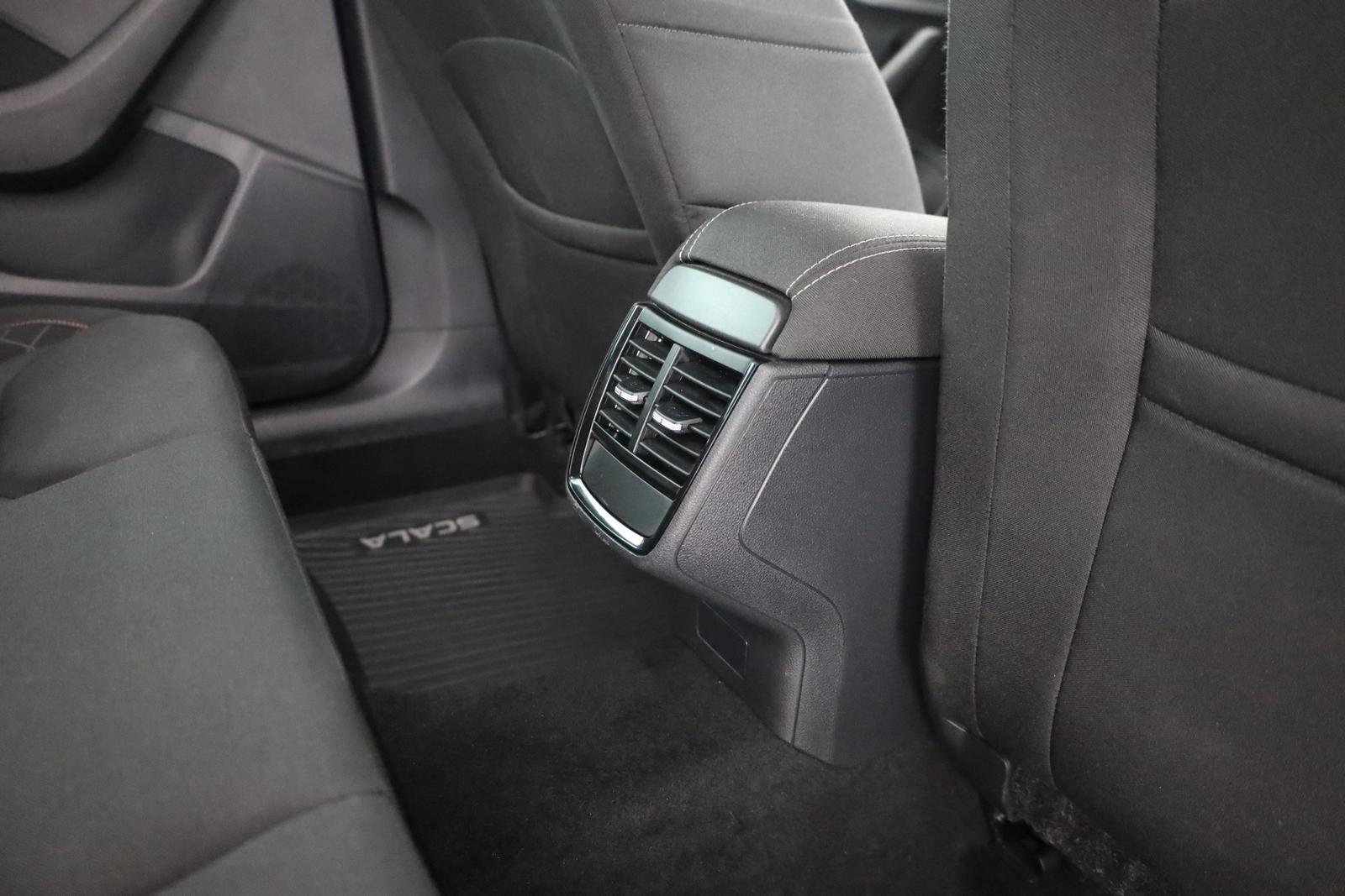 Skoda Scala 1.0 TSI Ambition LED SmartLink Sitzheizung