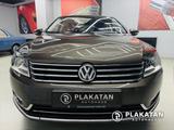 Volkswagen Passat 1.8 TSI Highline - Volkswagen Passat Gebrauchtwagen