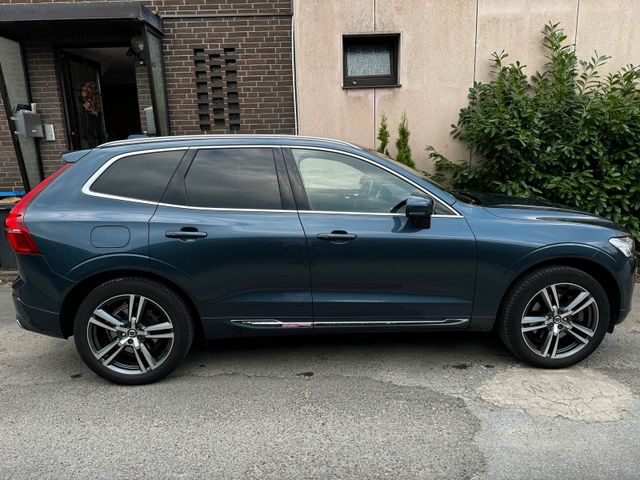 Volvo XC60+T4 Inscrip+TOP Ausstattung+Lede...