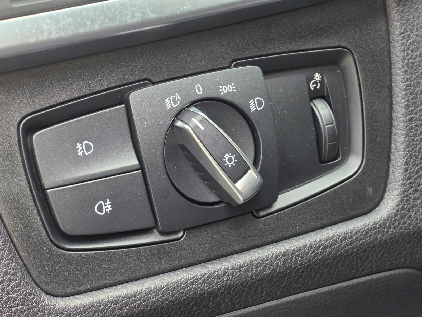 BMW 320 i M Sport*1.Hand*Scheckheft gepflegt*Ambient