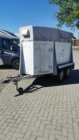 Westfalia Viehtransporter - Westfalia Pkw-Anhänger