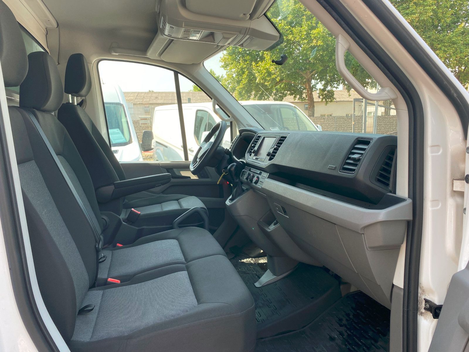 Fahrzeugabbildung Volkswagen Crafter 35,L3 Koffer LBW Automatic,SHg,SH gepfl.