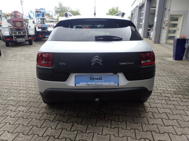 Fahrzeugabbildung Citroën C4 Cactus Shine 1.6 BlueHDi 100 FAP AHK Pano Nav
