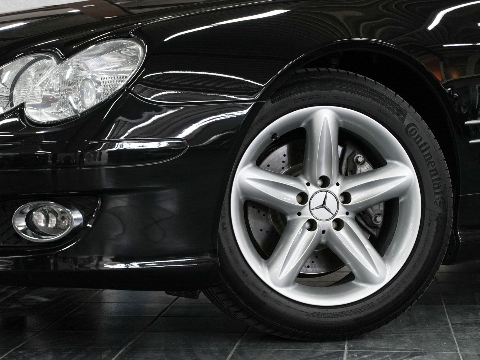 Fahrzeugabbildung Mercedes-Benz SL 350 - im sehr gepflegten Zustand