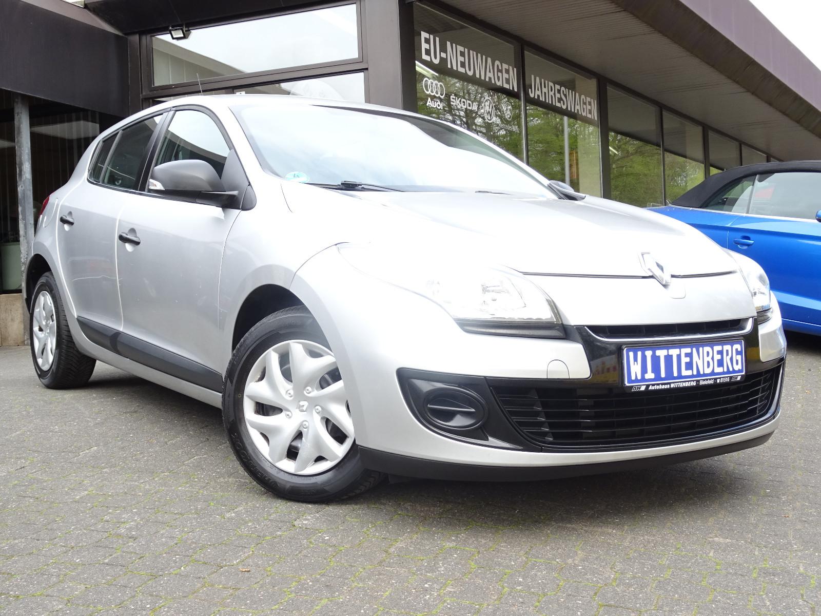 Renault Megane III Lim. 5-trg. "Je t'aime" 1.Hd.
