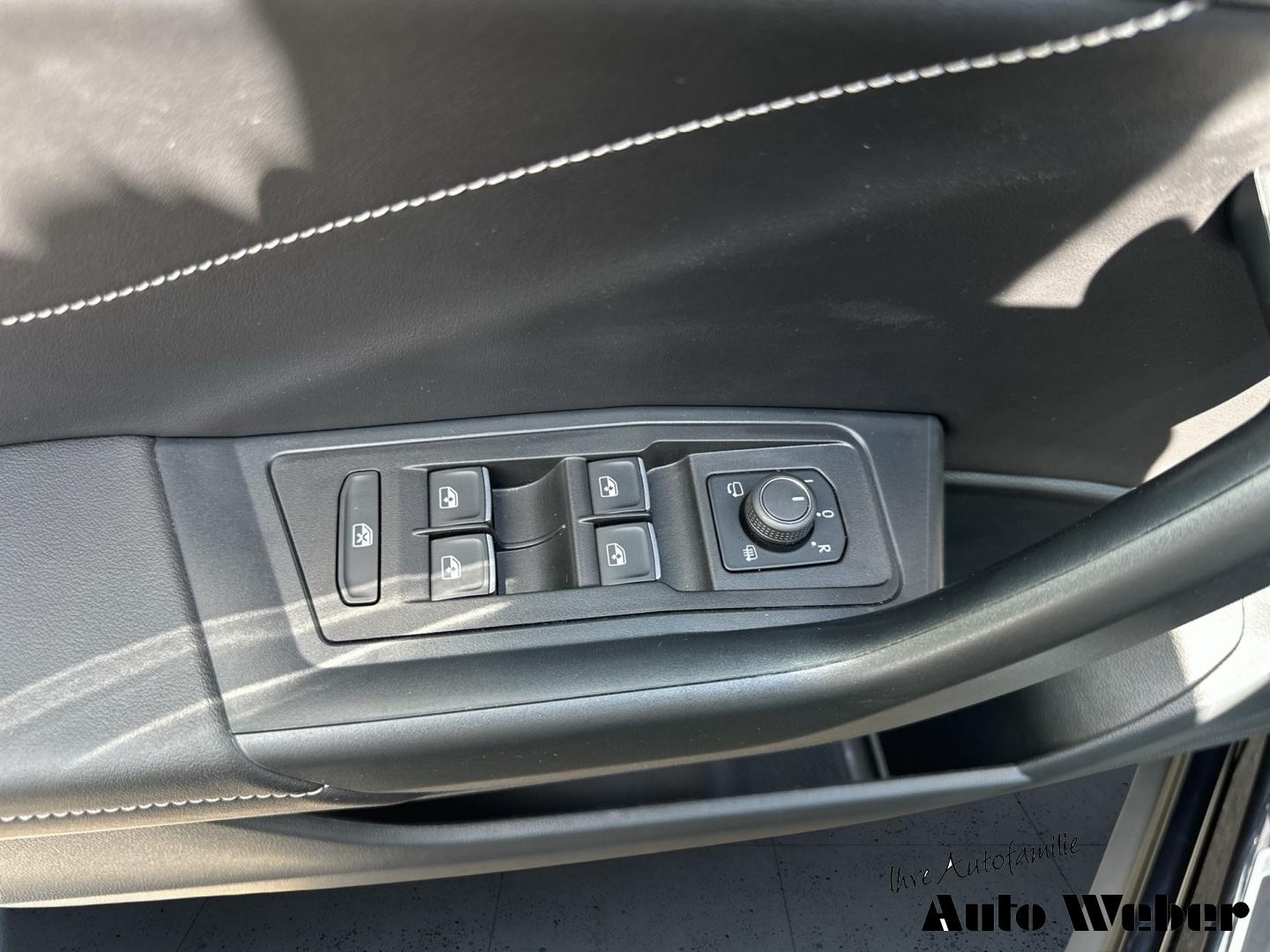 Volkswagen T-Roc 2.0TDI R-Line LED Navi AHK Fahrschule, миниатюра 13