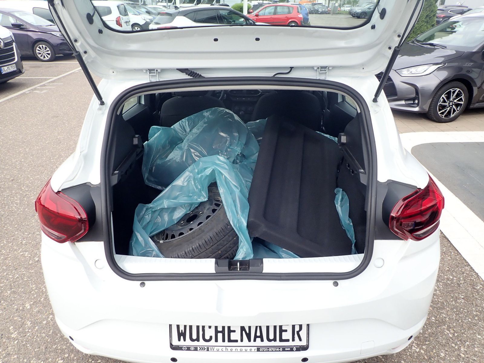 Fahrzeugabbildung Dacia Sandero Essential SCe 65
