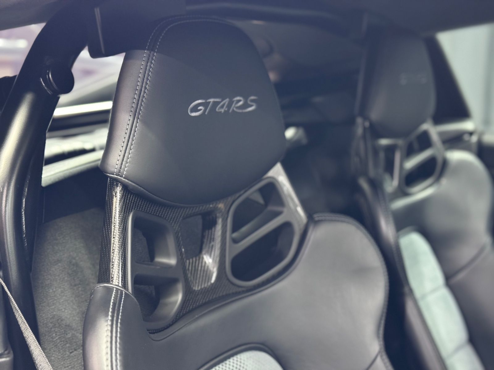 Fahrzeugabbildung Porsche Cayman GT4 RS |CLUBSPORT-PAKET|SPORT-CHRONO|