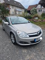 Opel Astra TwinTop Cabrio 1.8 Edition