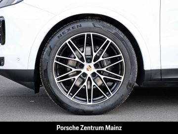 Porsche Cayenne - 12