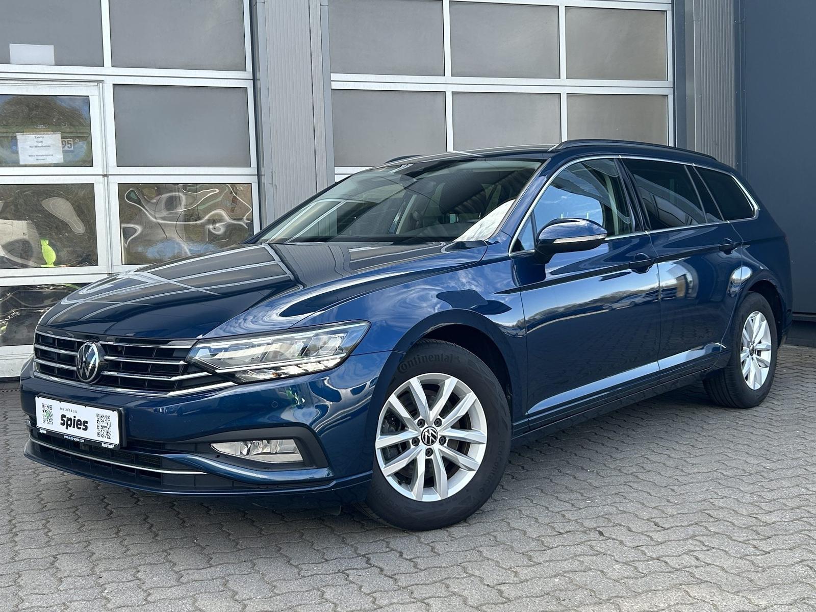 Volkswagen Passat Variant Business Navi Shz Massage AHK ACC