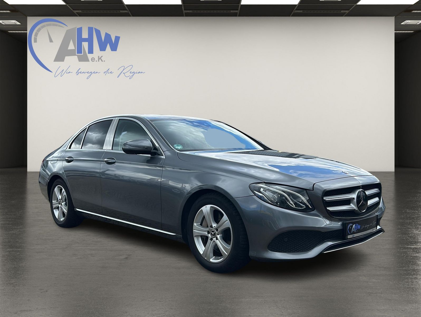 Fahrzeugabbildung Mercedes-Benz E 350d EXCLUSIVE