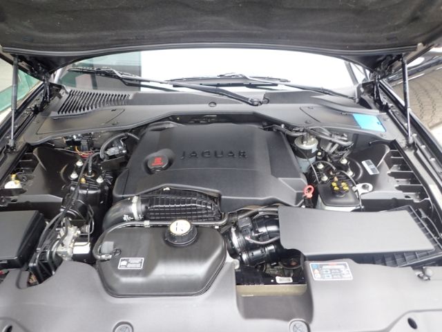 Fahrzeugabbildung Jaguar XJ 6 2.7 Portfolio Facelift Klimasitze Memory Si