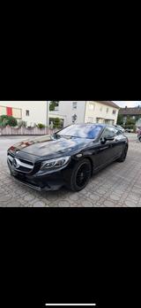 Mercedes-Benz S 500 4MATIC Coupé - - Mercedes-Benz S 500: Coupe