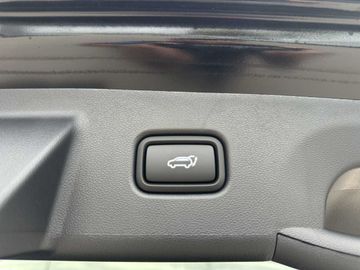 Hyundai TUCSON - 12