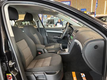 MYAUTOCENTER – Gebraucht- und Jahreswagen mit Werkstattservice in Pfaffenhofen Skoda Octavia Combi Ambiente *Klima*TÜV NEU*