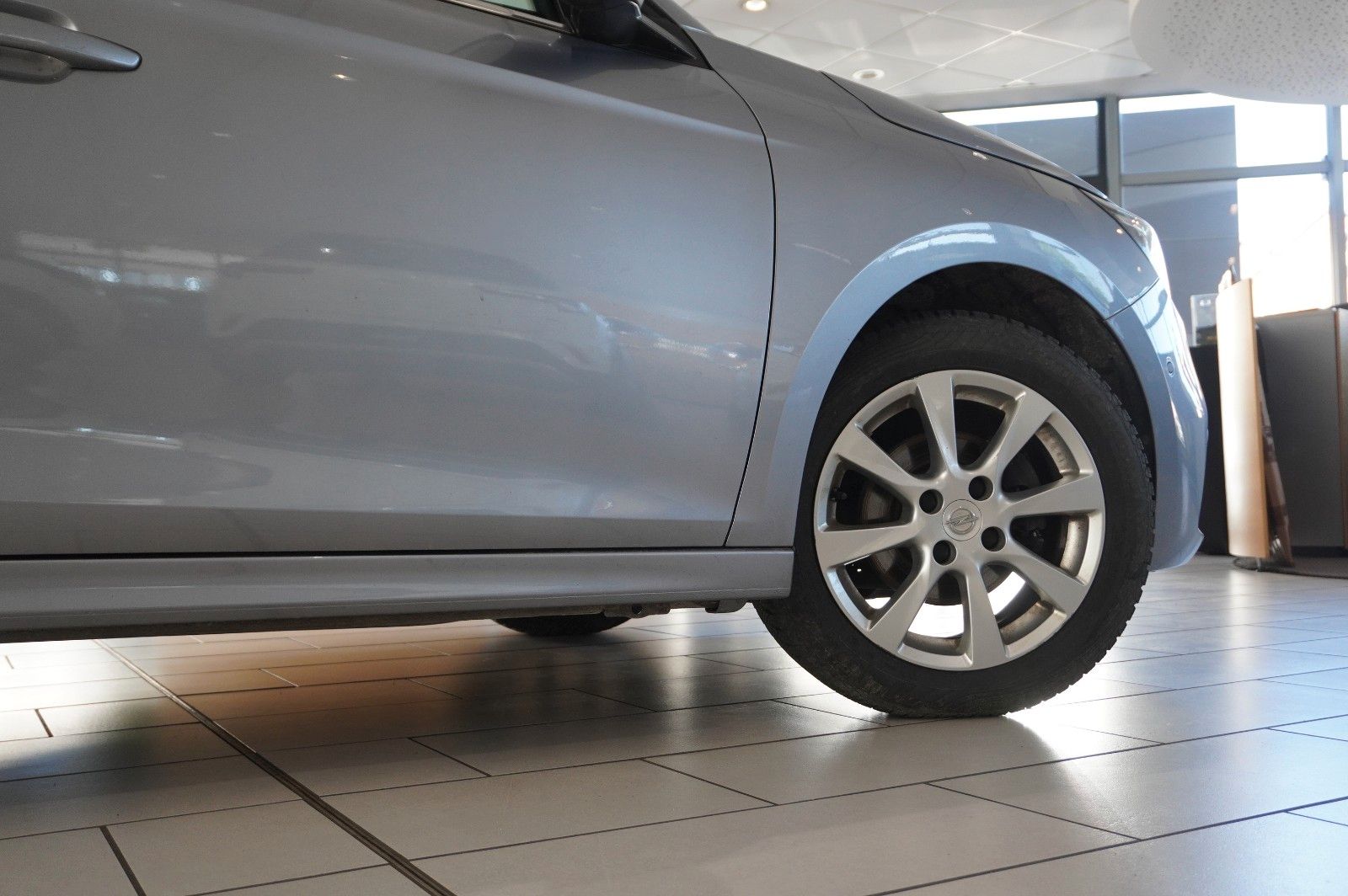 Fahrzeugabbildung Opel Corsa F 1.2 ELEGANCE NAVI/LED/KAMERA/SHZ/VIRT.