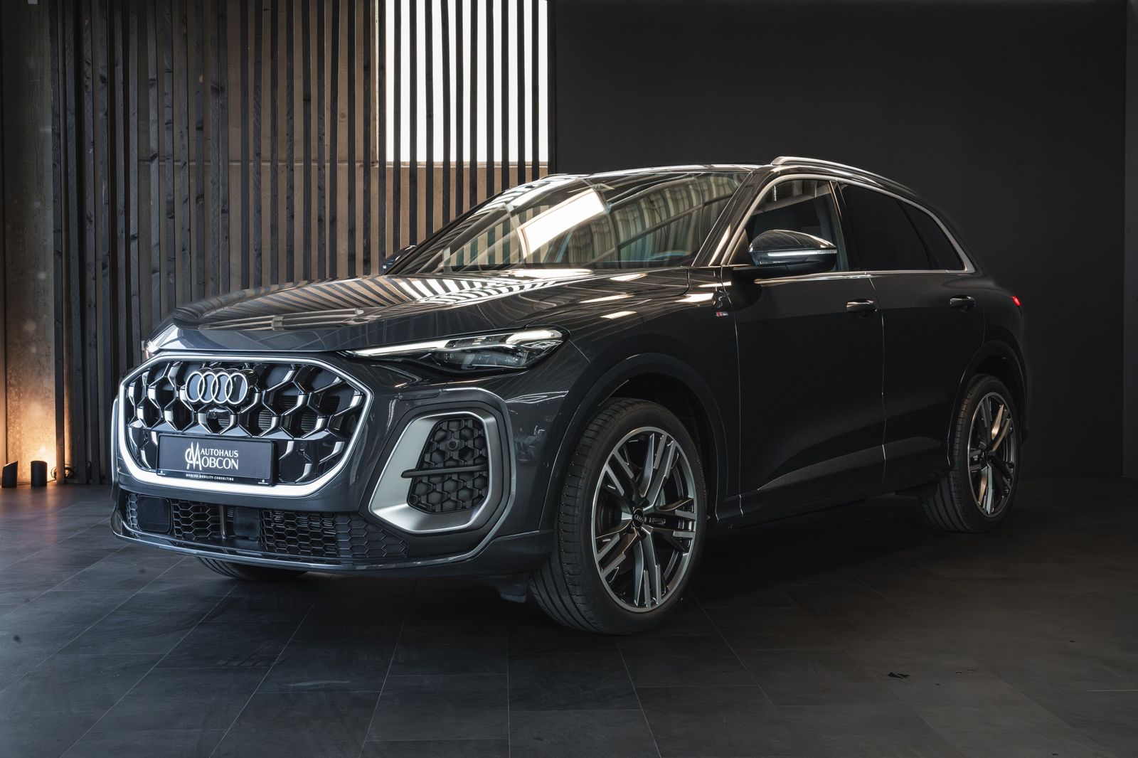 Audi Q5 2.0 TDI QUATTRO + S LINE + LUFTFEDERUNG imagem 3