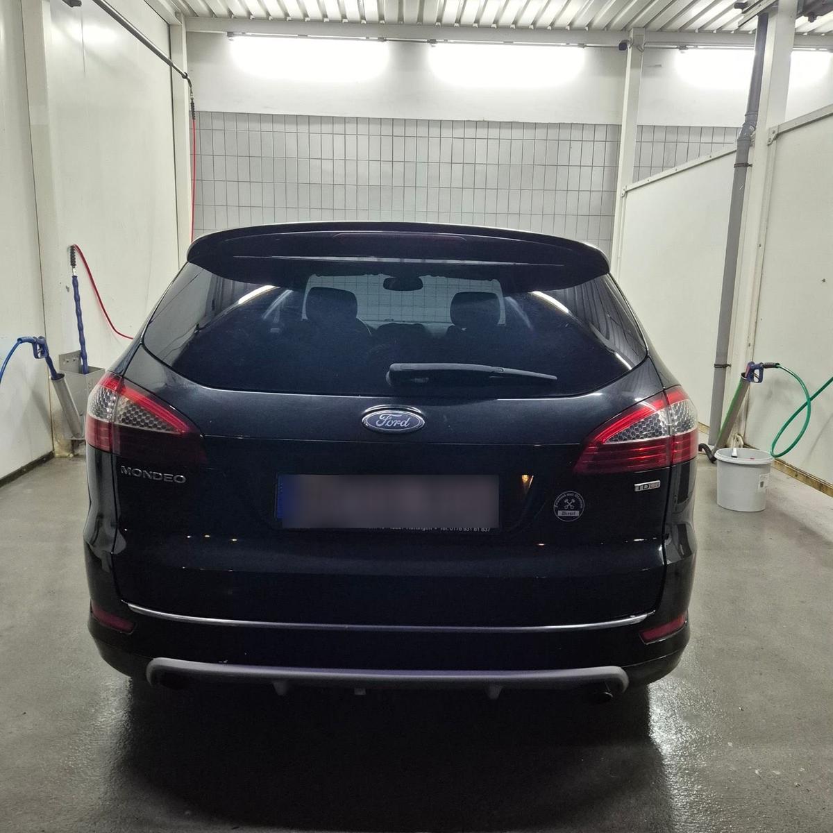 Ford Mondeo 2009 — photo 11