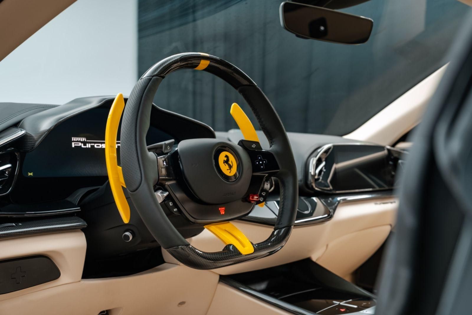 Fahrzeugabbildung Ferrari Purosangue V12 FULL CARBON/LIFT/MASSAGE/STOCK