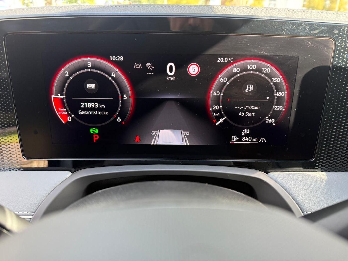 Volkswagen Passat Variant - Bild 13