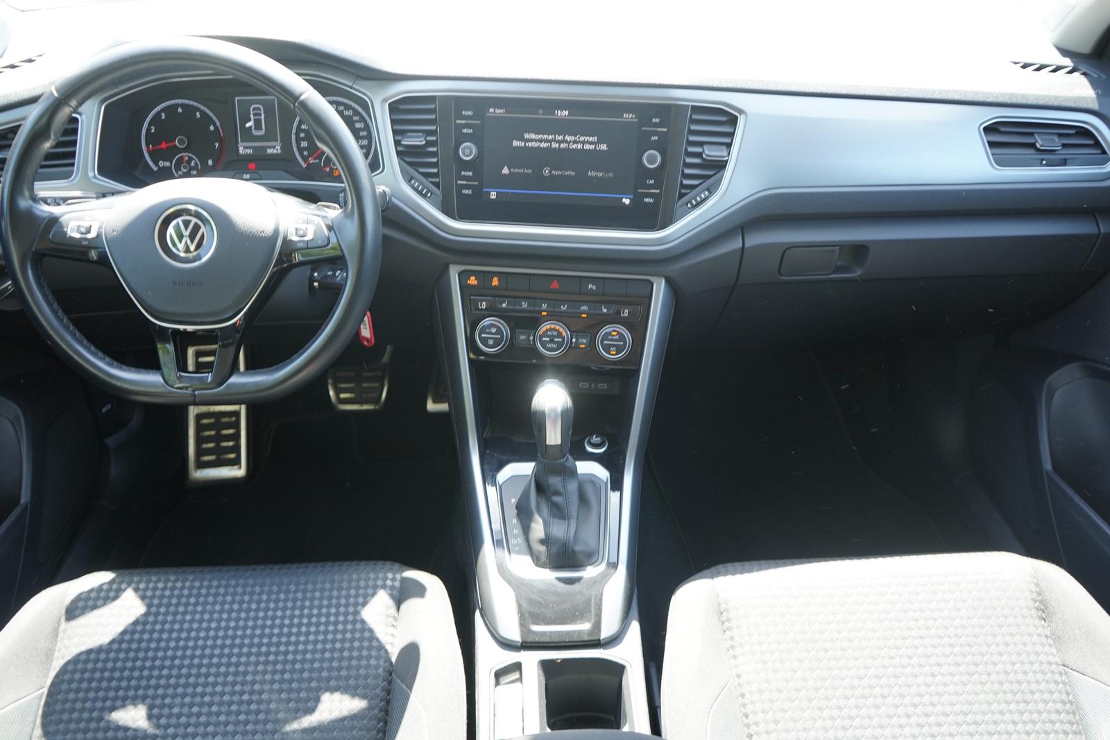 Volkswagen T-Roc 1.5 Active DSG LED Navi Klimaaut. PDC, миниатюра 10