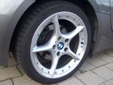 BMW Z4 3.0i - - BMW Z4 aus 2003: Roadster