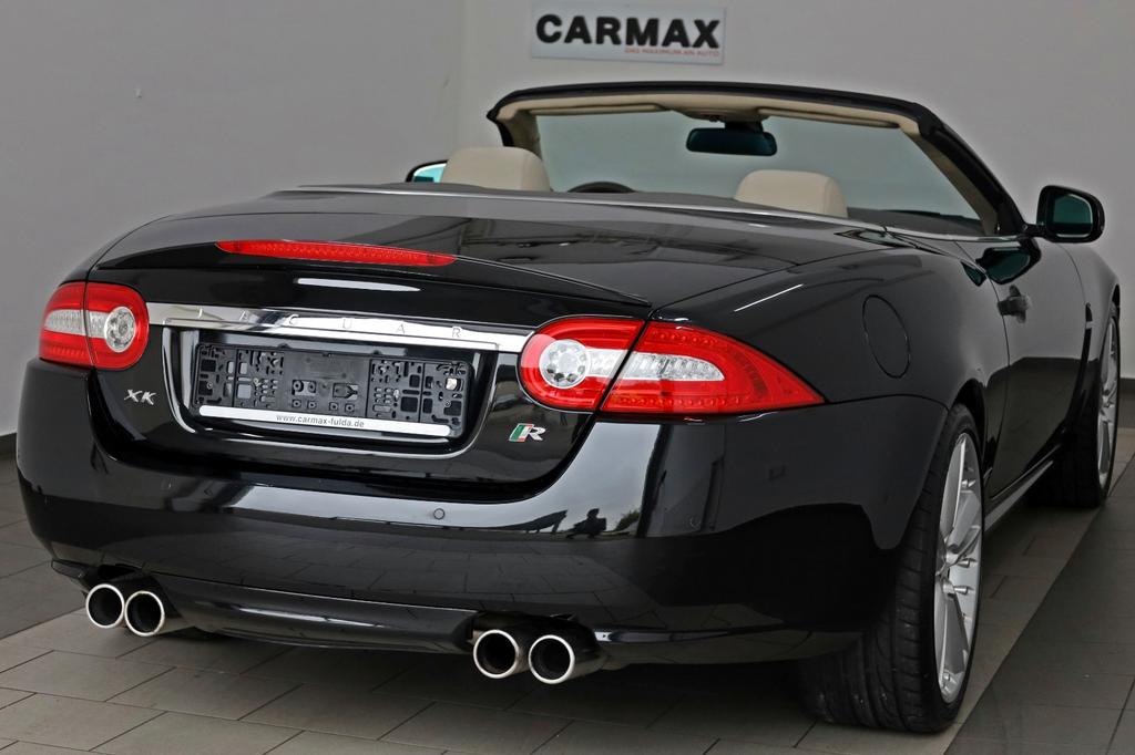 Jaguar XKR