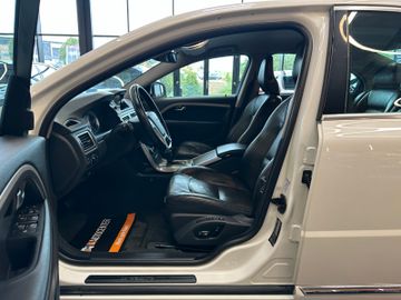 Volvo S80 Lim. D3 Summum *BiXenon*Standh*1.Hand*