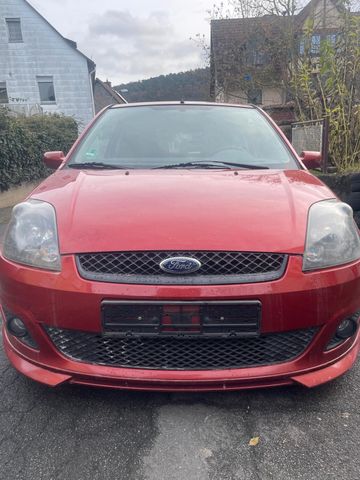 Ford Fiesta 1,3 51 kW Ambiente